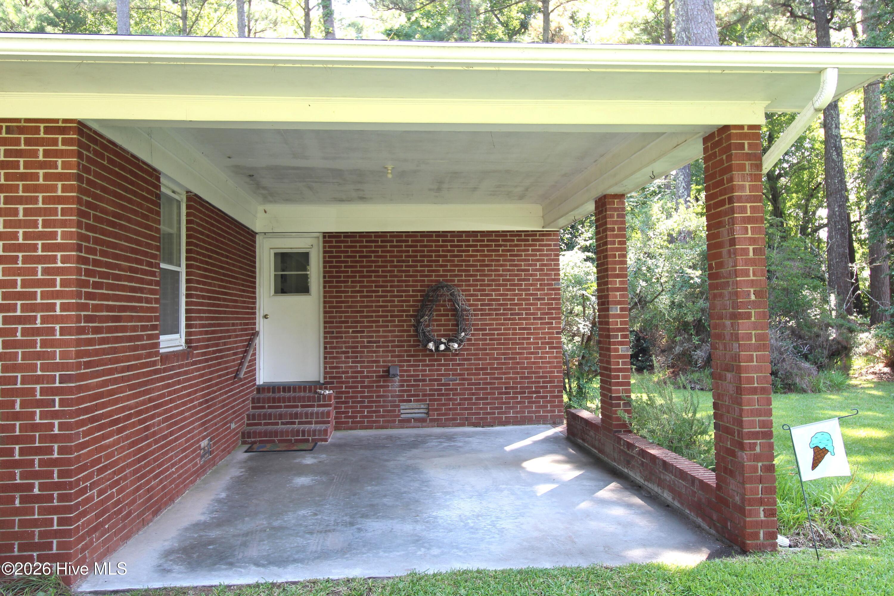 2462 Highway 70 E