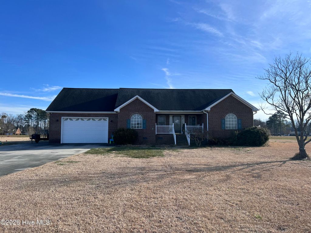 Photo of 121 Ipock Loop Road, Cove City, NC 28523 (MLS # 100555134)