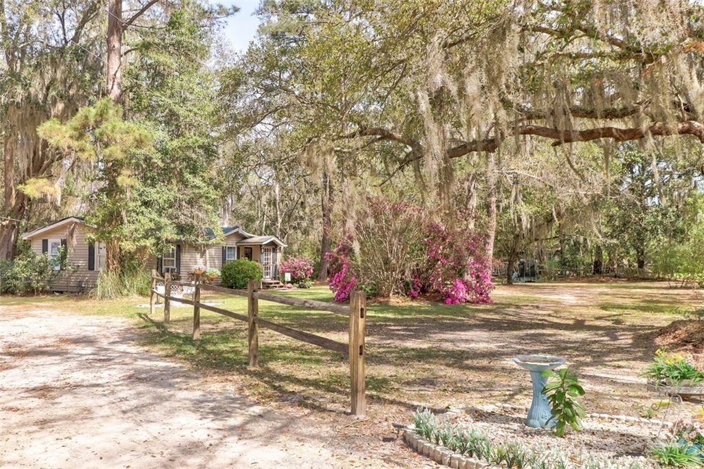 Photo of 1679 Hodgeville Road, Rincon, GA 31326 (MLS # SA351893)