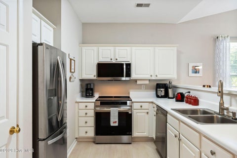 Tiny photo for 928 Great Egret Circle SW # 3, Sunset Beach, NC 28468 (MLS # 100611310)
