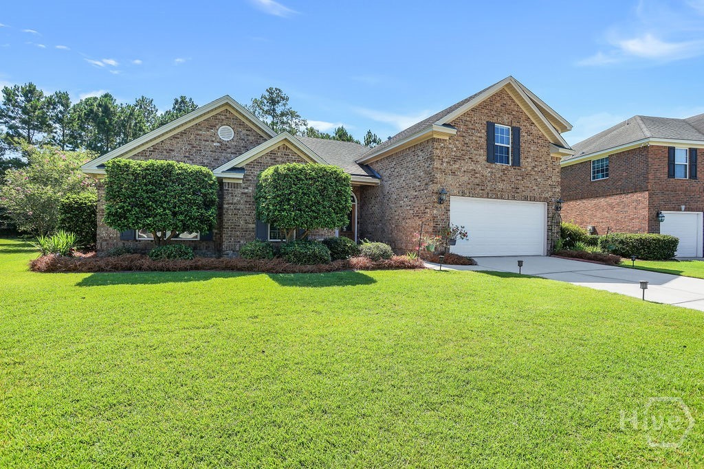 17 Redwall Circle