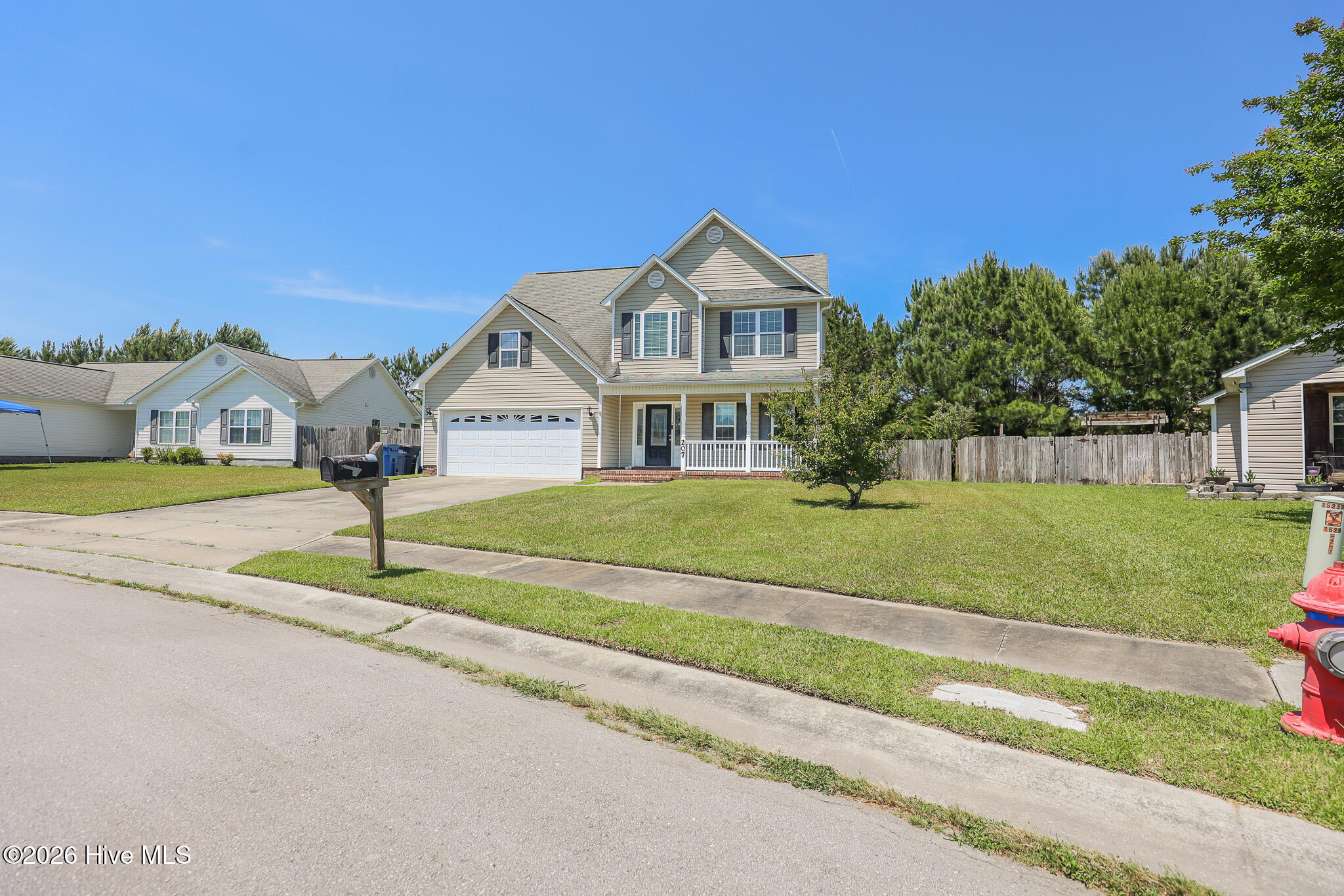 207 Willoughby Lane