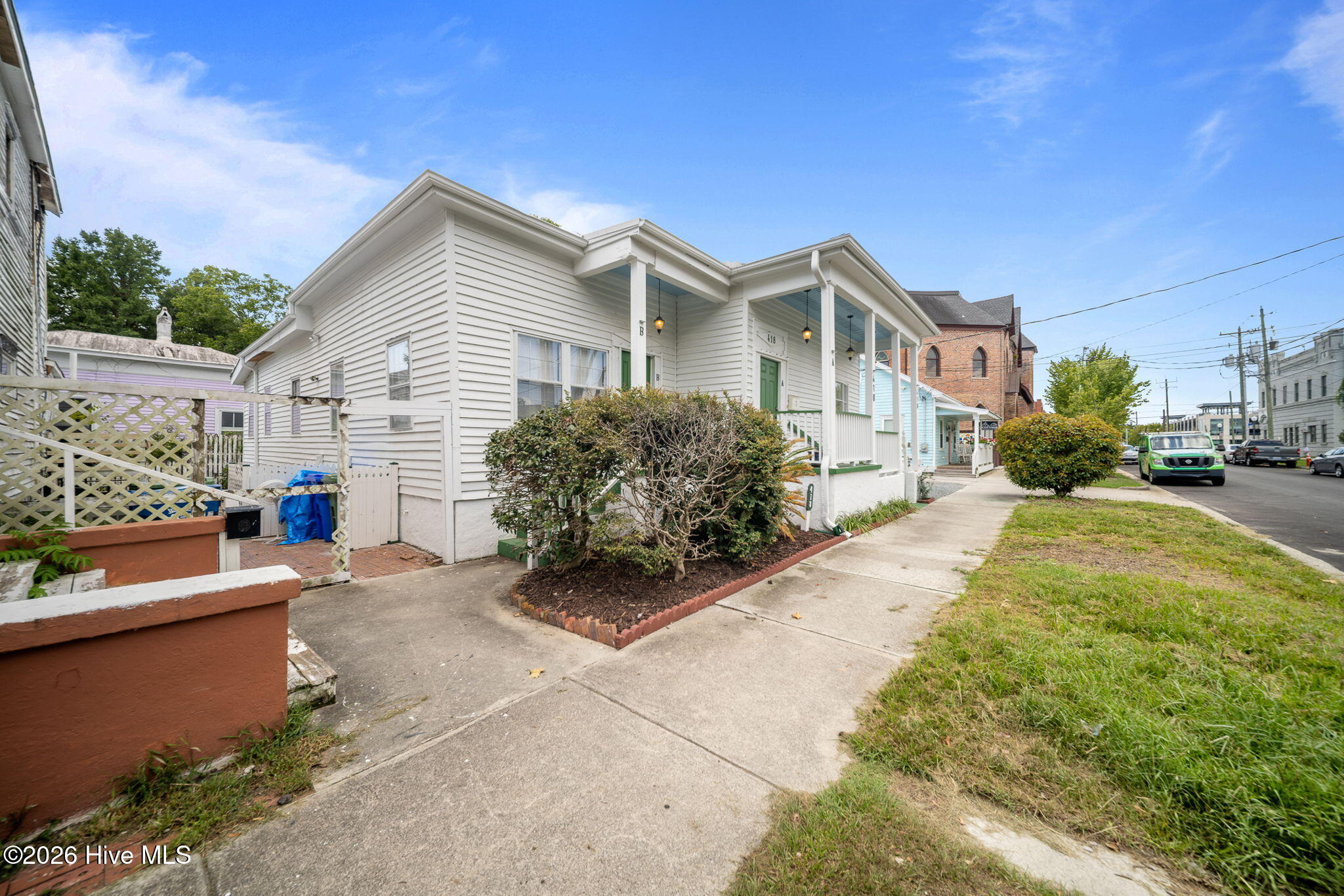 418 Campbell Street