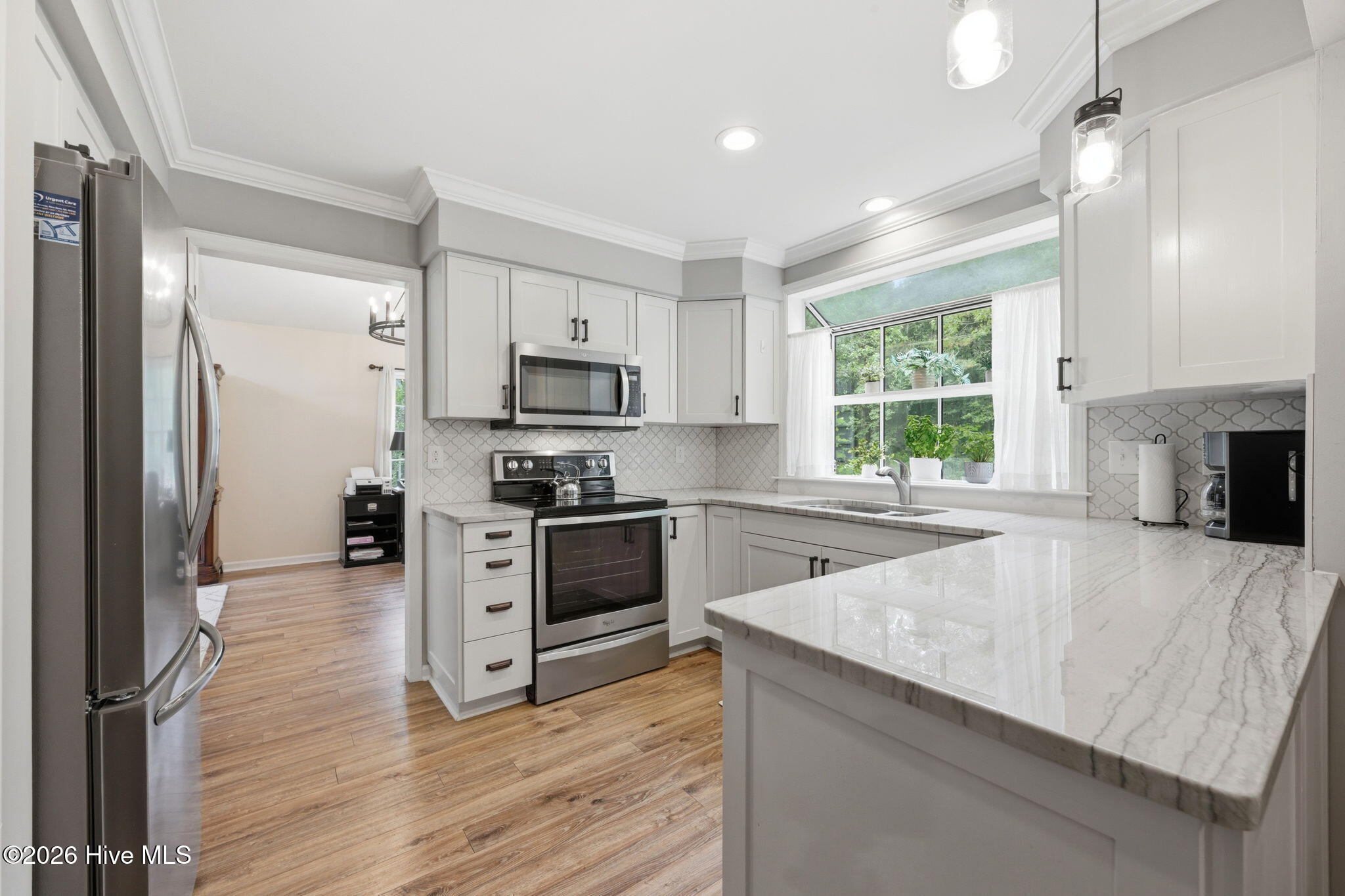 1216 Pine Valley Drive