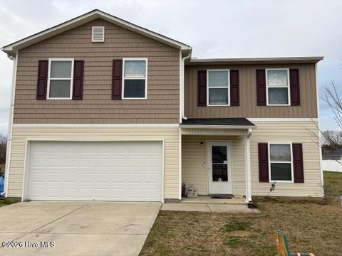 Homes For Sale - 838 Ashbury Lane<br/> Ayden, NC 28513