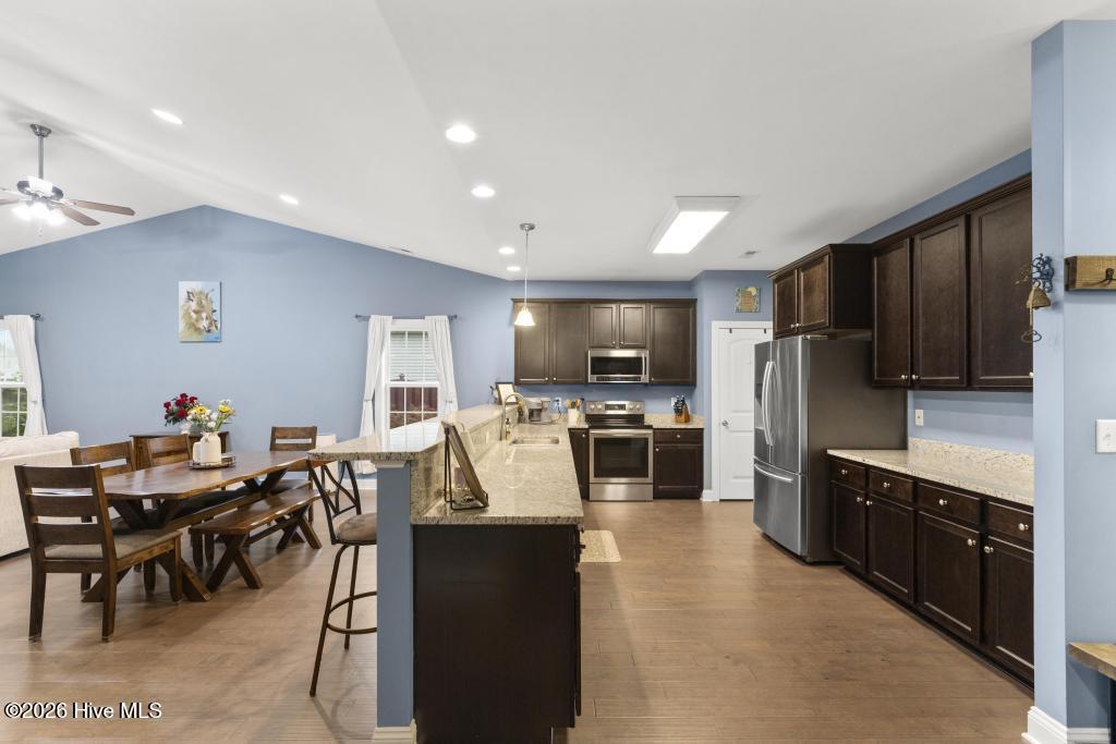 502 Bluff View Lane
