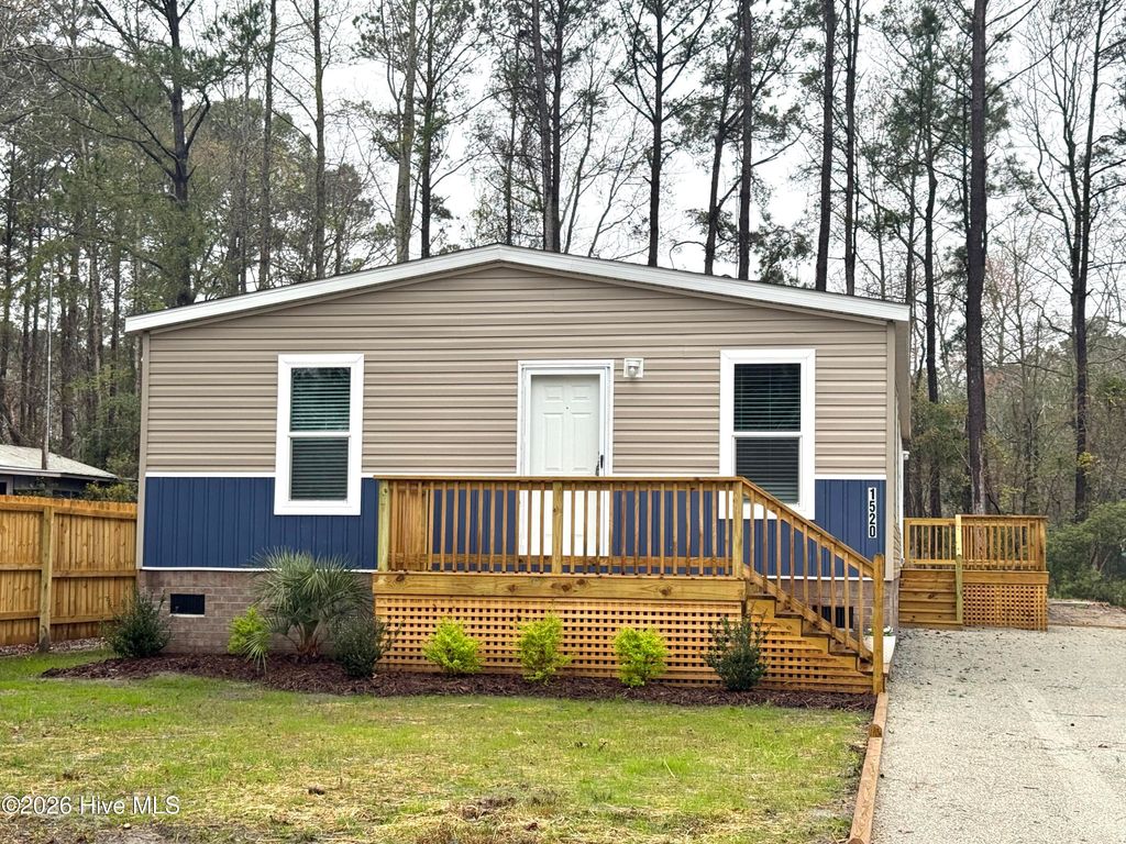 Photo of 1520 E Northwind Drive SW, Ocean Isle Beach, NC 28469 (MLS # 100542046)