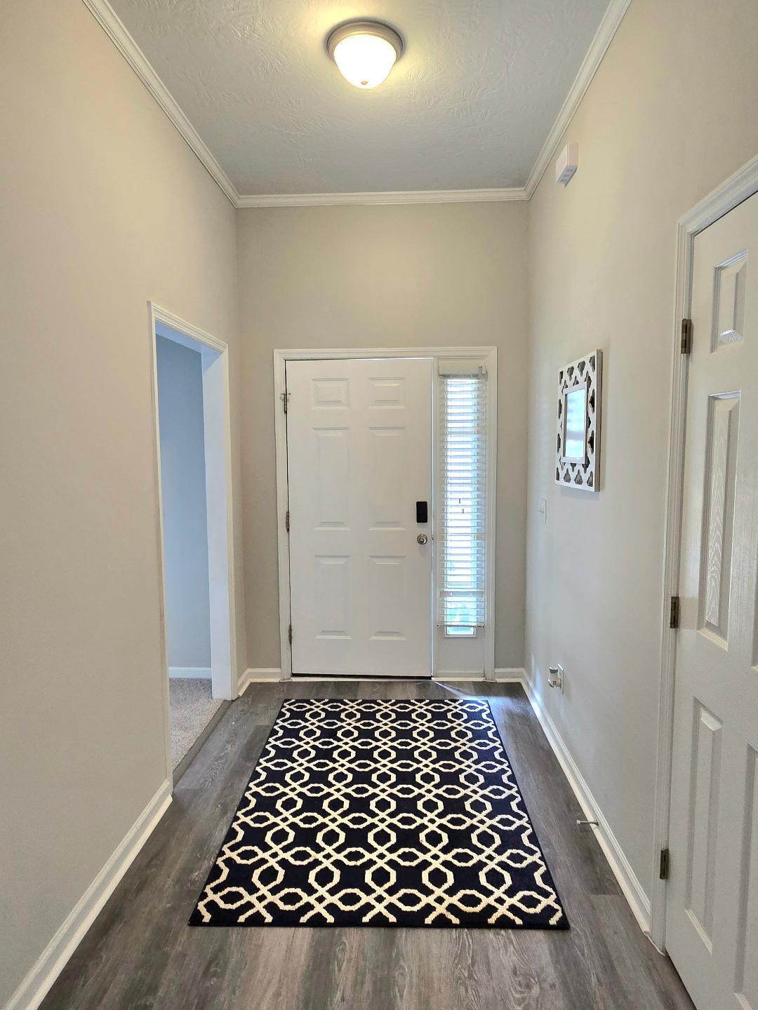 4490 Country Glen Circle