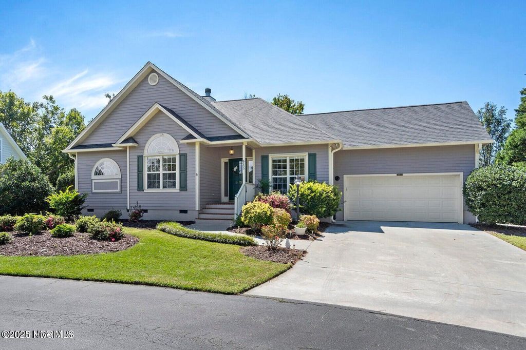 Photo of 4135 Preston Place SE, Southport, NC 28461 (MLS # 100521875)