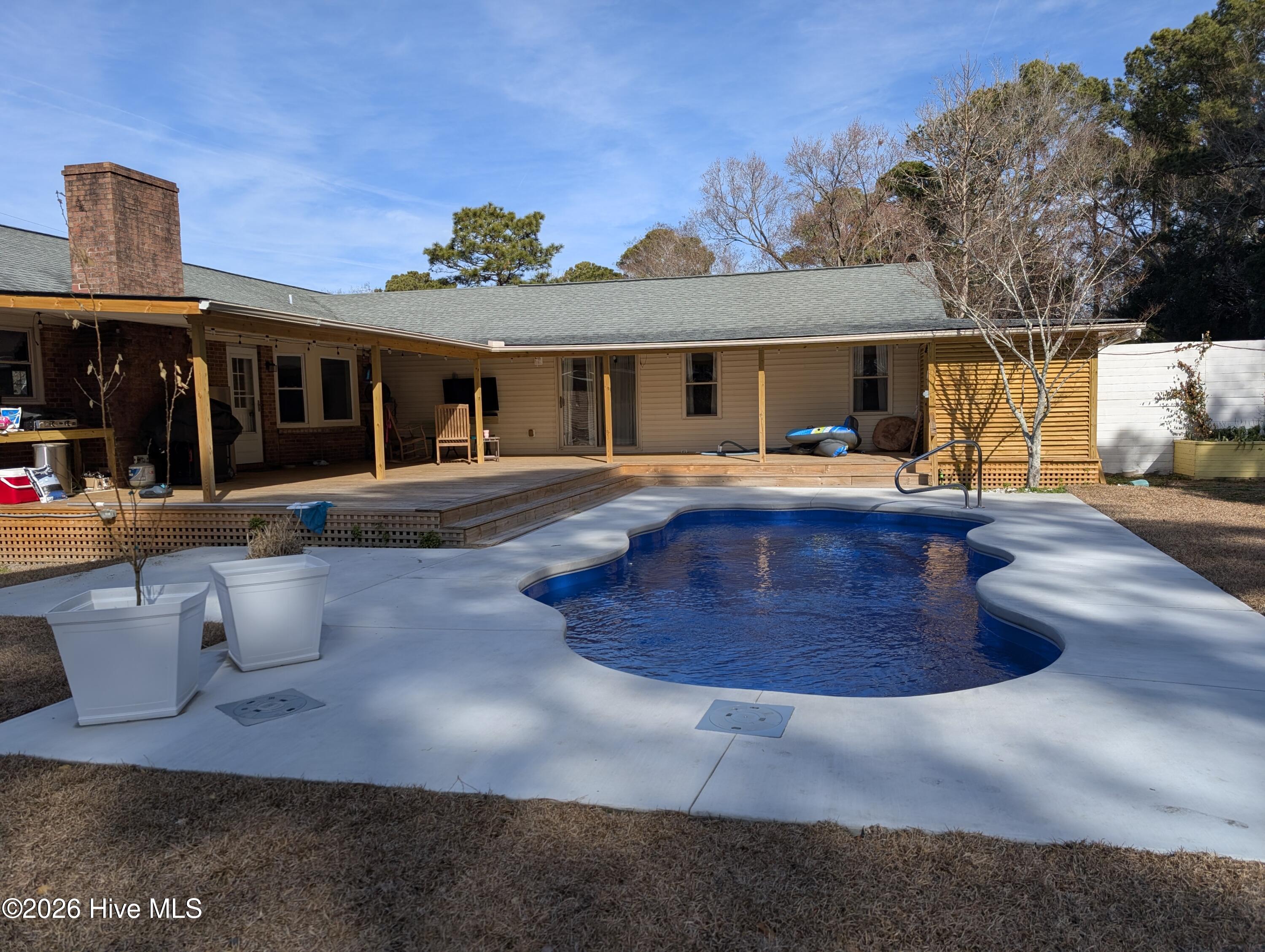 5623 Wood Ridge Road