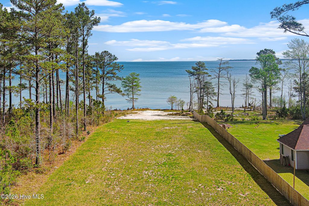 Photo of 107 Cedarwood Drive, Havelock, NC 28532 (MLS # 100566638)