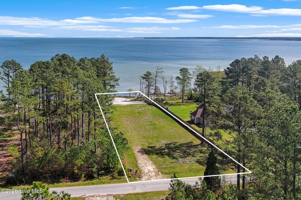 107 CEDARWOOD, HAVELOCK, NC 28532 - Image 369bbf47db1ff1de4bfe6dc7ed548fd7/2513779534