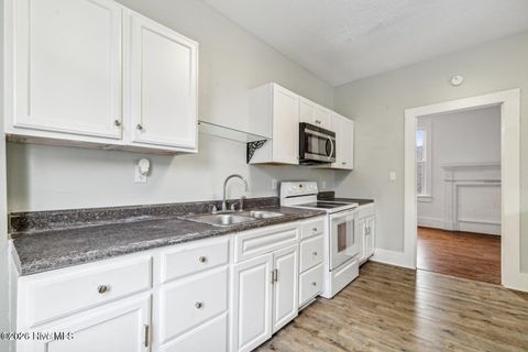 Tiny photo for 723 S 6th Street #1/2, Wilmington, NC 28401 (MLS # 100555936)