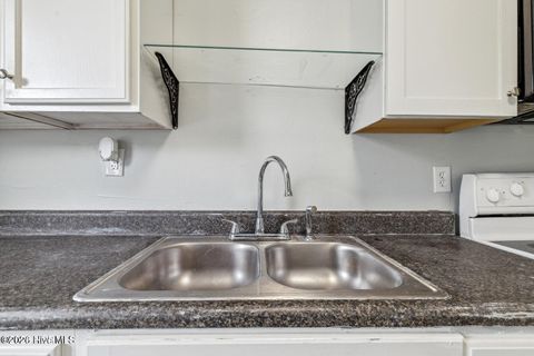 Tiny photo for 723 S 6th Street #1/2, Wilmington, NC 28401 (MLS # 100555936)