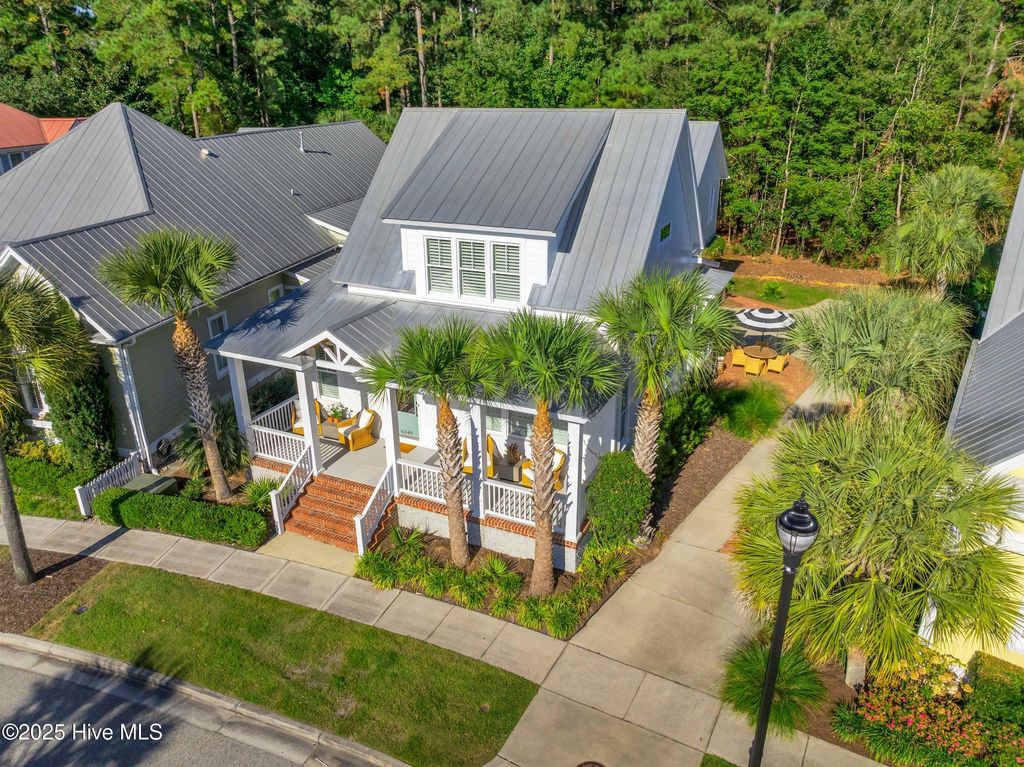 Photo of 6349 Chalfont Circle, Wilmington, NC 28405 (MLS # 100532568)