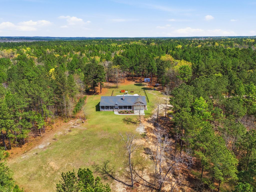 Photo of 2229 Andrews Circle, Aiken, SC 29803 (MLS # 554066)