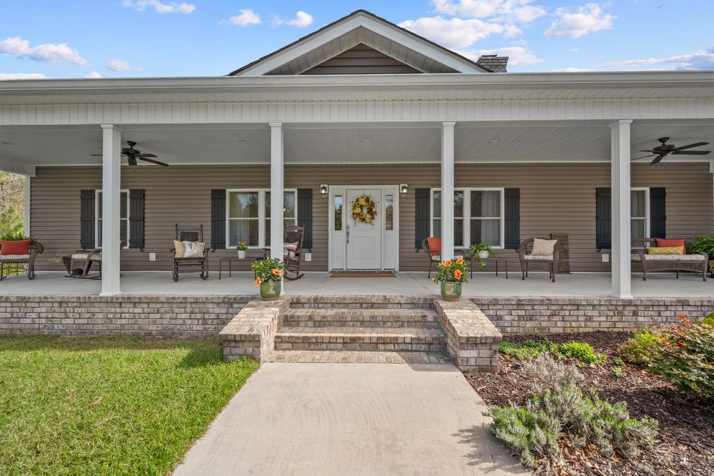 Photo of 2229 Andrews Circle, Aiken, SC 29803 (MLS # 554066)