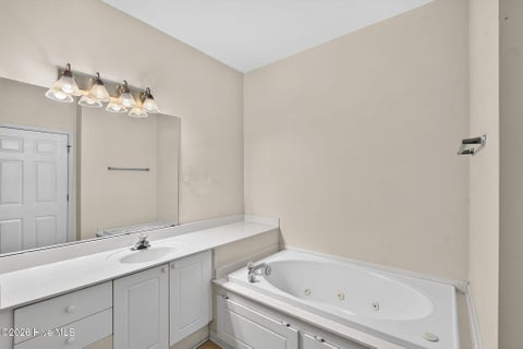 Tiny photo for 4521 Sagedale Drive #Unit 101, Wilmington, NC 28405 (MLS # 100585069)