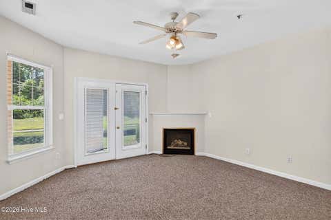 Tiny photo for 4521 Sagedale Drive #Unit 101, Wilmington, NC 28405 (MLS # 100585069)