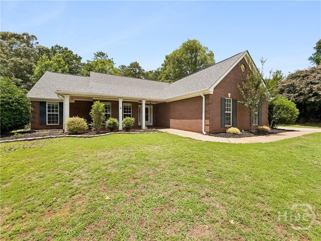 Photo of 210 Lexington Circle, Athens, GA 30605 (MLS # CL358652)