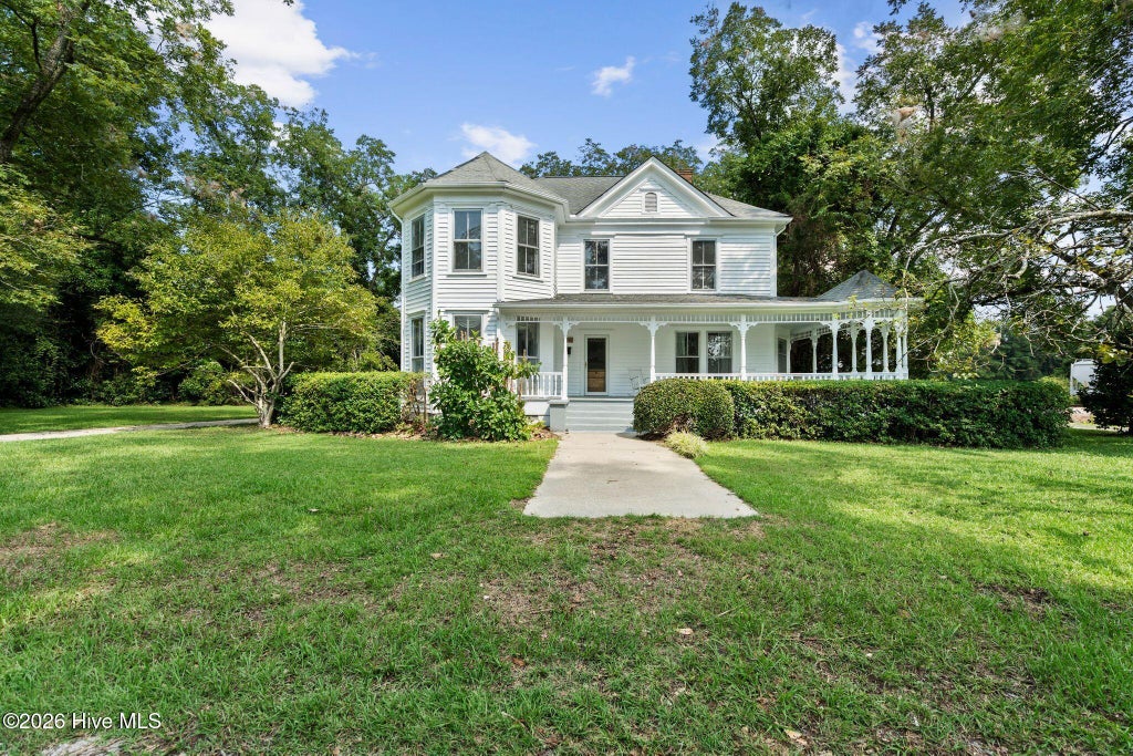 Photo of 102 N Oak Street, Chadbourn, NC 28431 (MLS # 100602611)