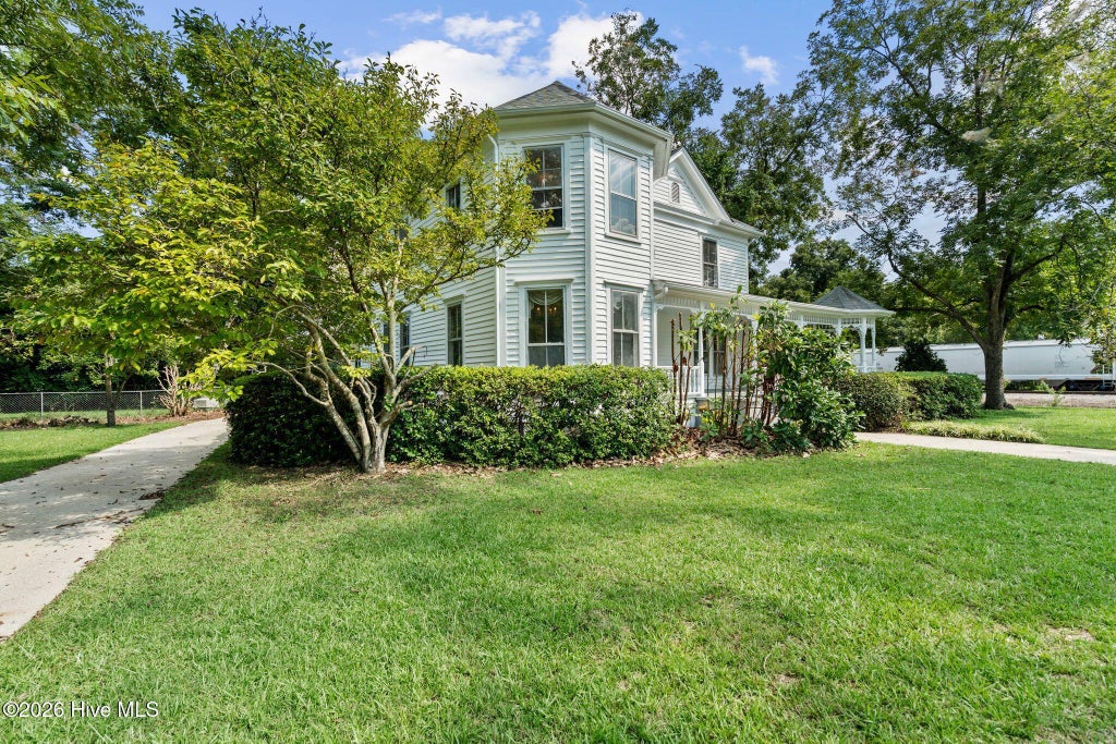 Photo of 102 N Oak Street, Chadbourn, NC 28431 (MLS # 100602611)