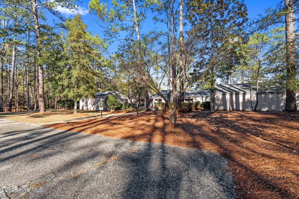Photo of 53 Cardinal Drive # B, Whispering Pines, NC 28327 (MLS # 100546705)