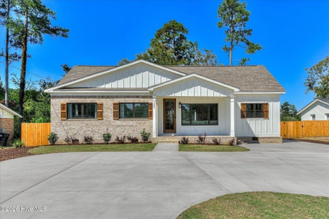 Photo for 1207 Azalea Drive