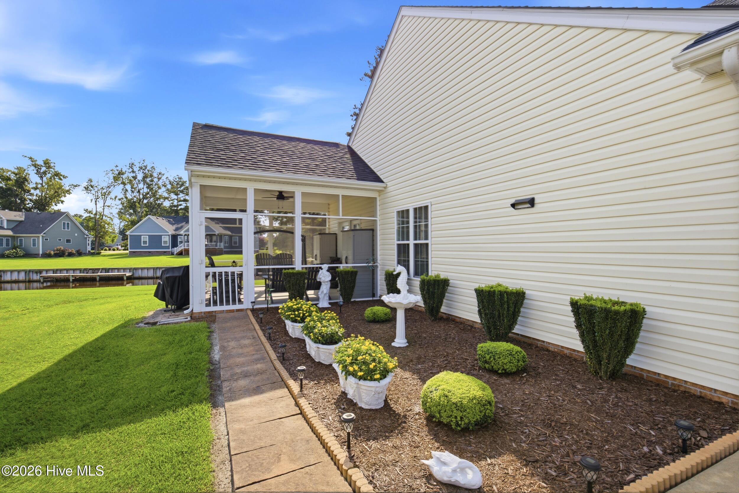 240 Sulidae Court