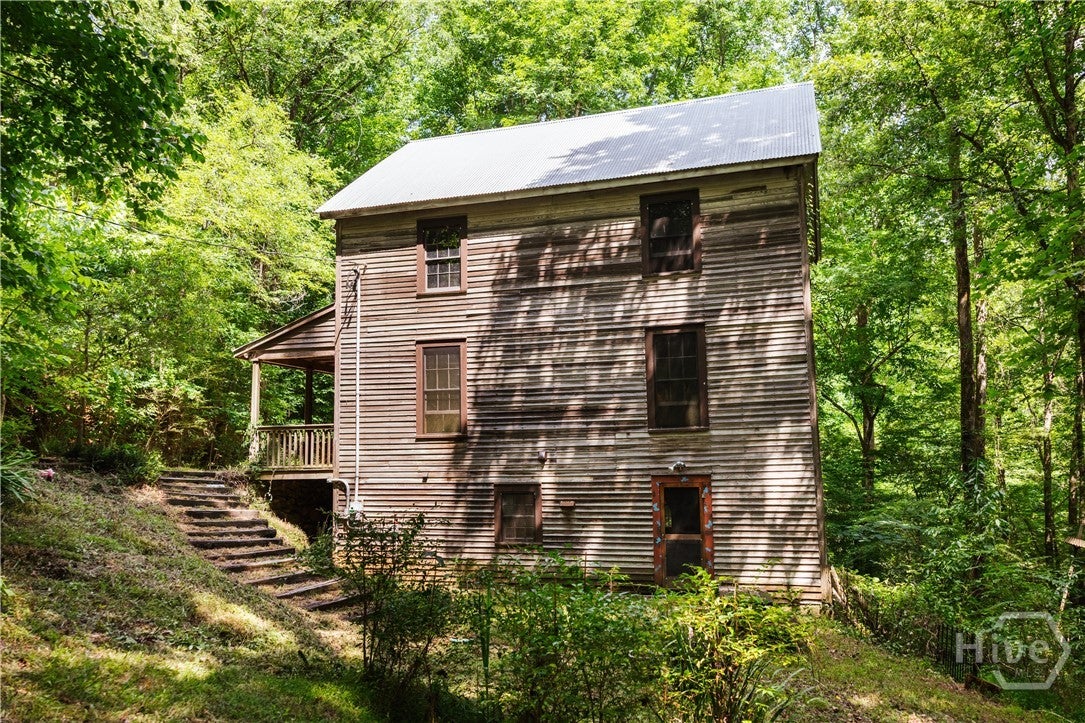 1381 Elder Mill Road