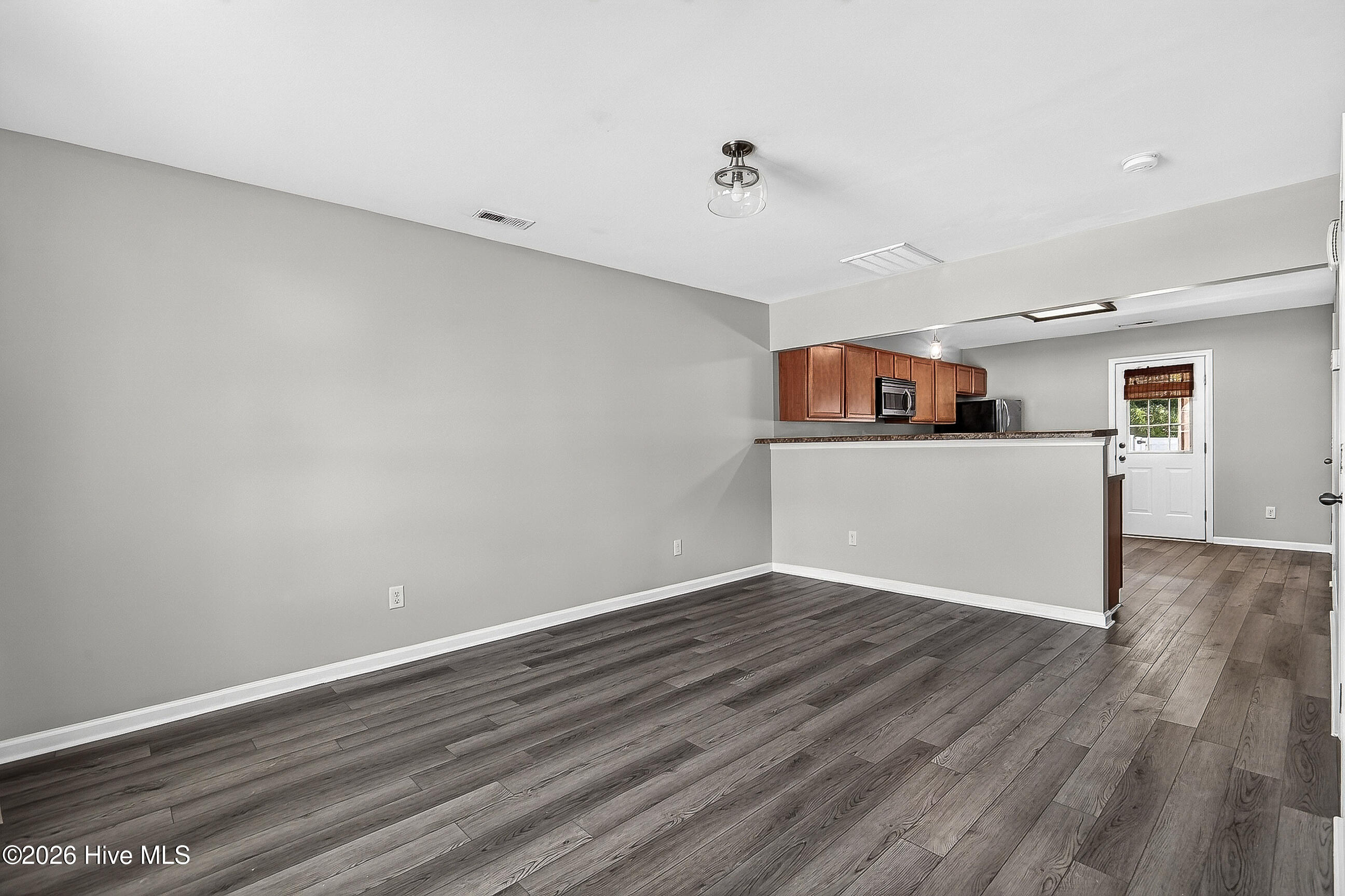 290 Caldwell Loop