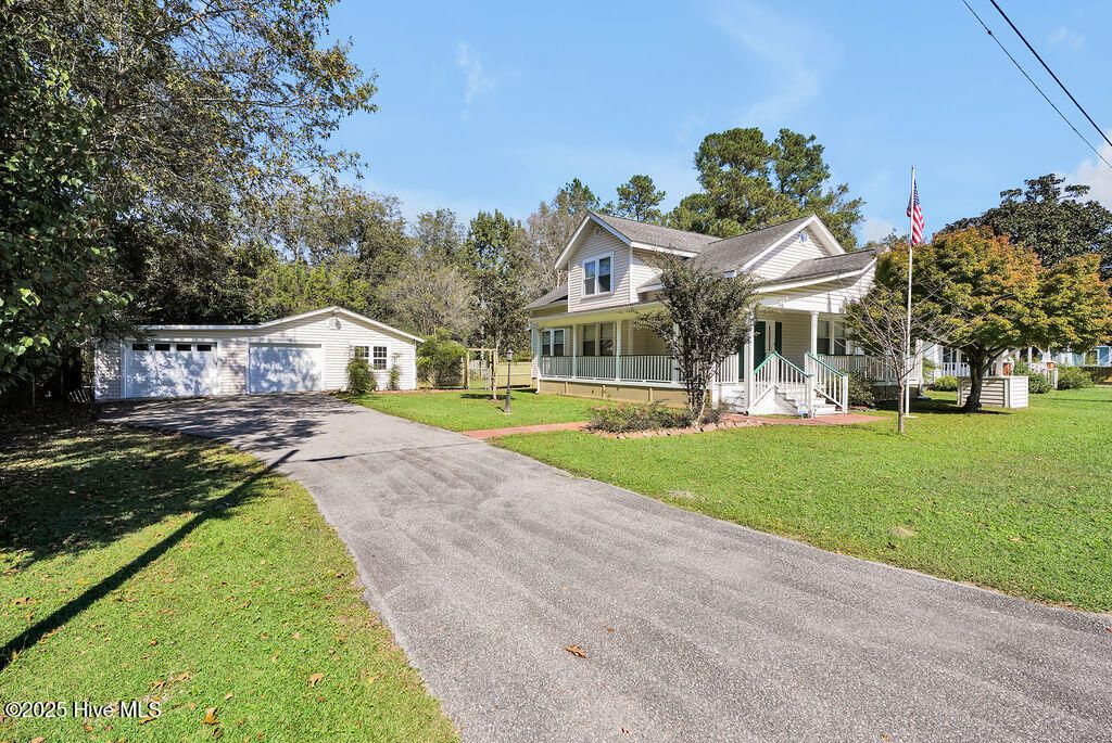 Photo of 370 Carr Avenue, Rocky Point, NC 28457 (MLS # 100544482)