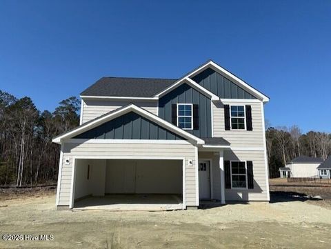 Homes For Sale - 7018 Bayberry Park Drive<br/> New Bern, NC 28562