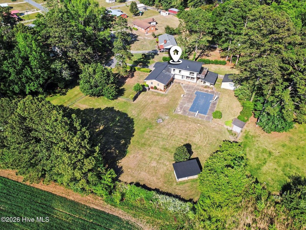 Photo of 406 Connies Circle, Goldsboro, NC 27530 (MLS # 100570470)