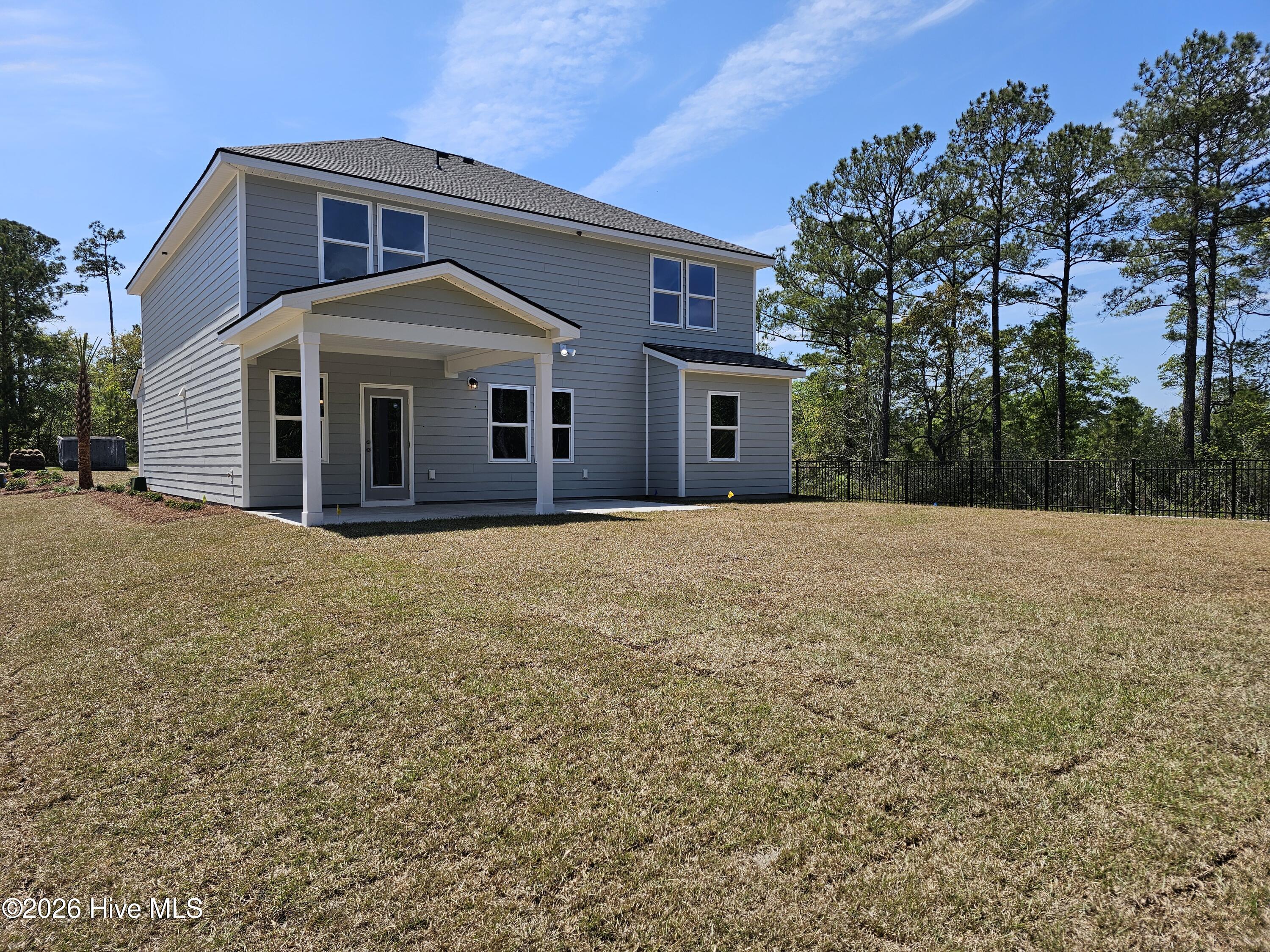 536 Glitter Bay Loop