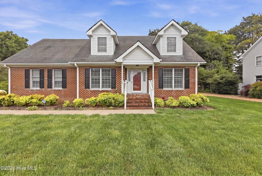 Photo of 146 N Point Boulevard, Moyock, NC 27958 (MLS # 100601502)