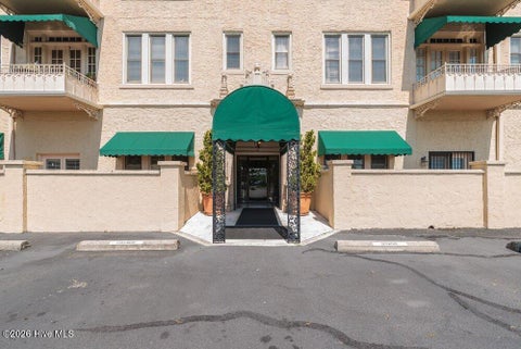 Condo For Sale - 2068 Walton Way #305<br/> Augusta, GA 30904