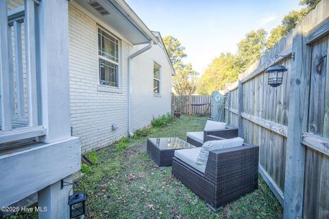 Tiny photo for 2401 Westminister Way, Wilmington, NC 28405 (MLS # 100545205)