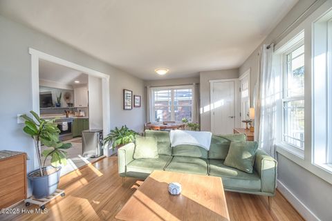 Tiny photo for 2401 Westminister Way, Wilmington, NC 28405 (MLS # 100545205)