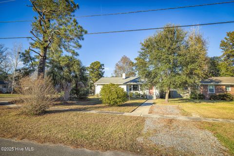 Tiny photo for 2401 Westminister Way, Wilmington, NC 28405 (MLS # 100545205)