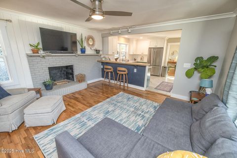 Tiny photo for 2401 Westminister Way, Wilmington, NC 28405 (MLS # 100545205)