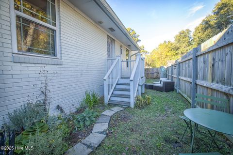 Tiny photo for 2401 Westminister Way, Wilmington, NC 28405 (MLS # 100545205)