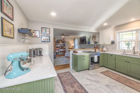 Tiny photo for 2401 Westminister Way, Wilmington, NC 28405 (MLS # 100545205)