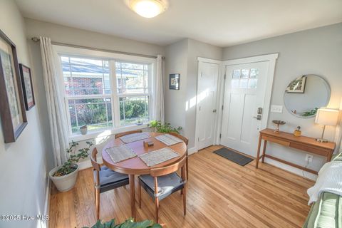 Tiny photo for 2401 Westminister Way, Wilmington, NC 28405 (MLS # 100545205)