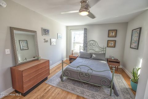 Tiny photo for 2401 Westminister Way, Wilmington, NC 28405 (MLS # 100545205)