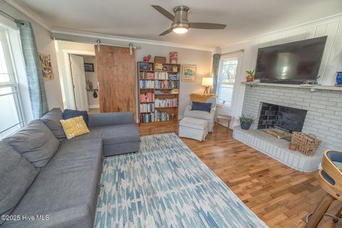 Tiny photo for 2401 Westminister Way, Wilmington, NC 28405 (MLS # 100545205)