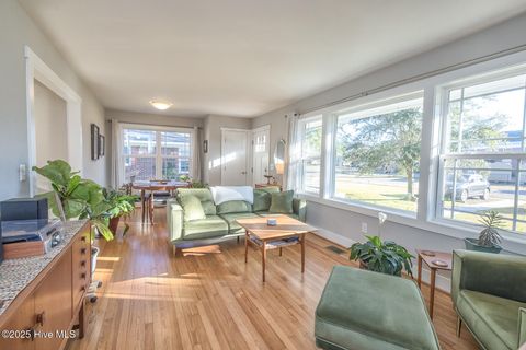 Tiny photo for 2401 Westminister Way, Wilmington, NC 28405 (MLS # 100545205)