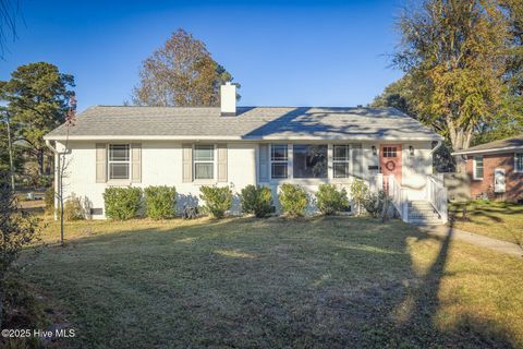 Tiny photo for 2401 Westminister Way, Wilmington, NC 28405 (MLS # 100545205)