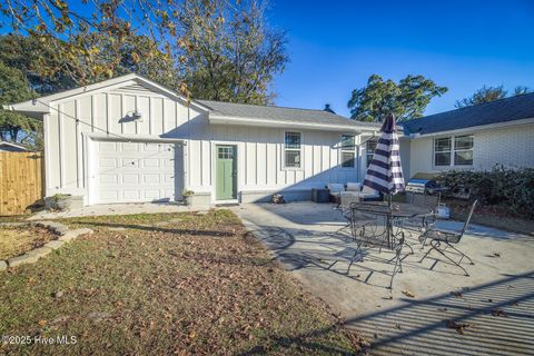 Tiny photo for 2401 Westminister Way, Wilmington, NC 28405 (MLS # 100545205)