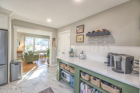 Tiny photo for 2401 Westminister Way, Wilmington, NC 28405 (MLS # 100545205)